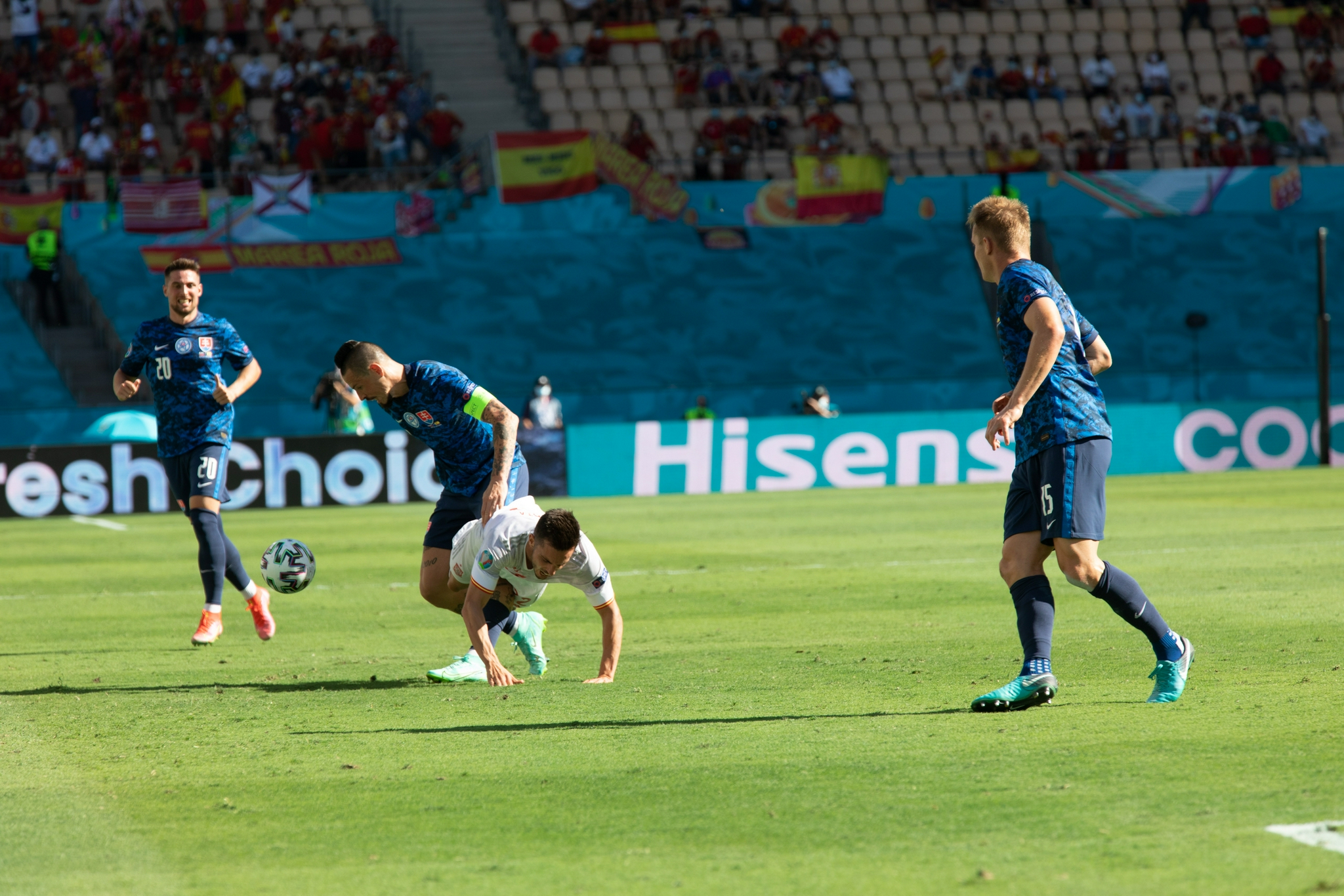 哥伦比亚翻盘瑞典,莫德里奇关键制胜 哥伦比亚翻盘瑞典,莫德里奇关键制胜